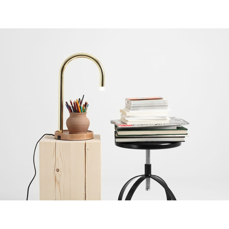 PIPER CHARGE TABLE Lamp (table)